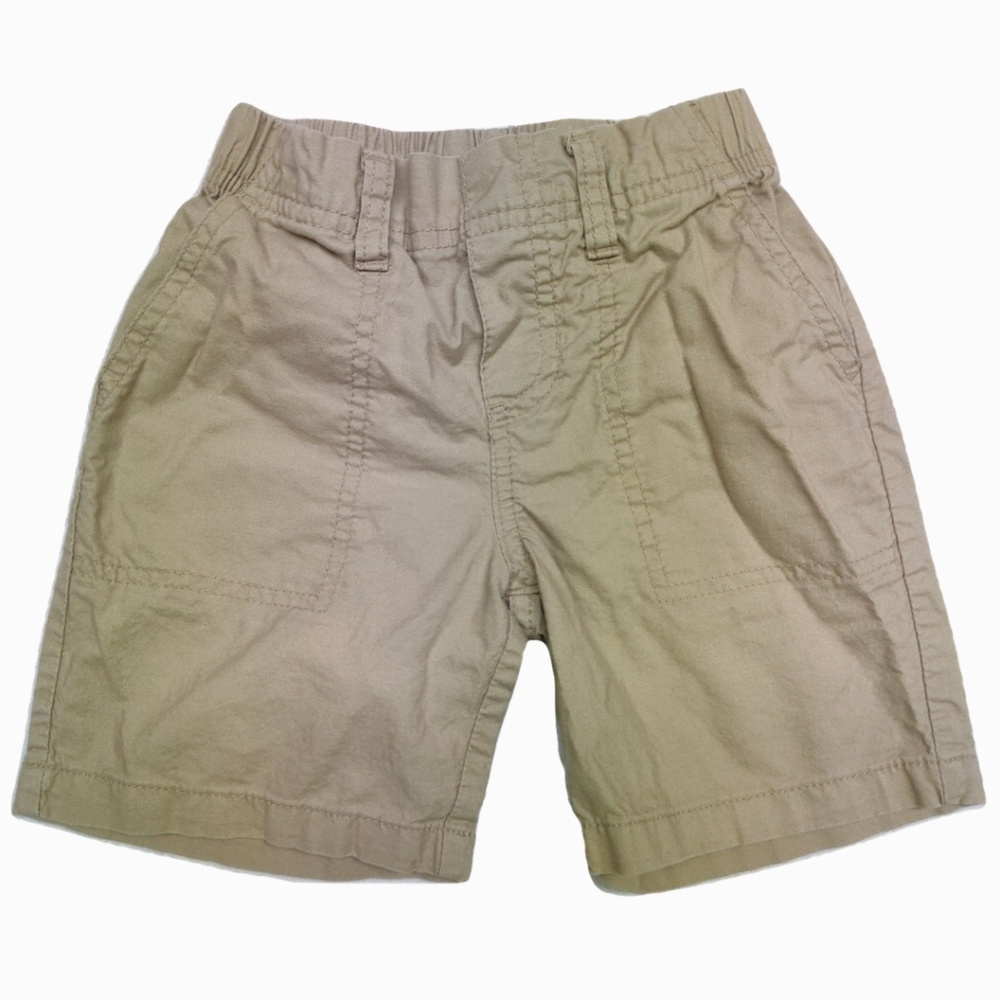 Light Khaki Shorts with Pockets